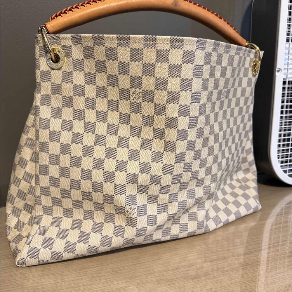 Checkered Designer Handbag - Cream and Gray